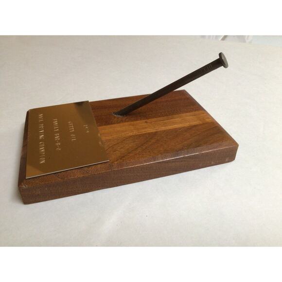 Vintage 1979 Getty Oil NAIL DRIVING CHAMPION BBQ Wall Award Wood Sign ~773A - Picture 2 of 5